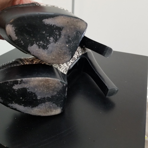 EUC Via Spiga heels black white platform 8.5 - Picture 5 of 5